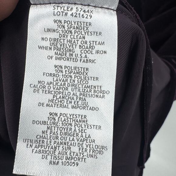 Xscape V-Neck Ruffle-Front Long-Sleeve Gown Dress Maroon Size 14 NWT - Picture 12 of 12